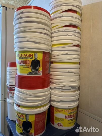 Ведро пластиковое с крышкой 10л и 5л