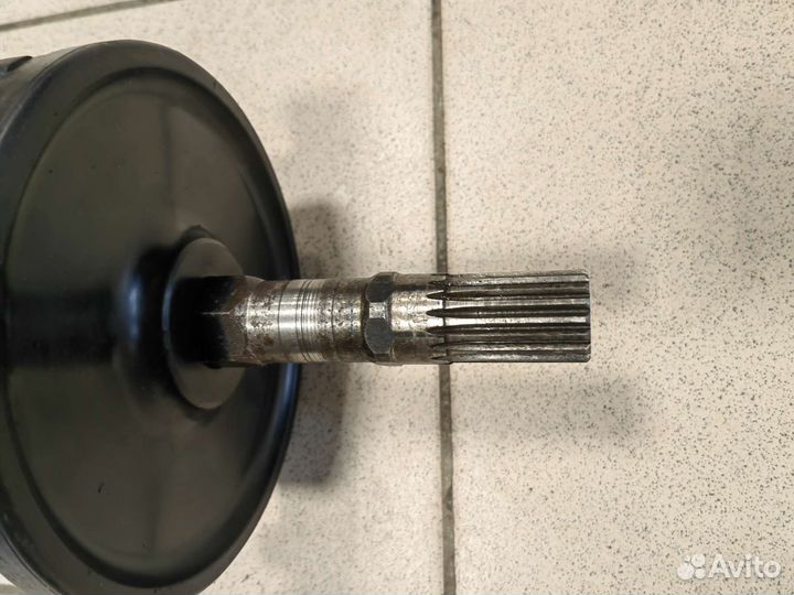 Вал привода гусеницы BRP Grand Touring 500