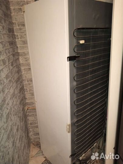 Холодильник Zanussi бу нерабочий