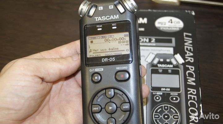 Tascam dr 05