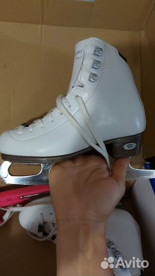 Коньки фигурные