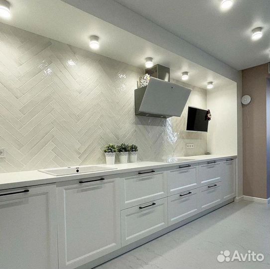 Кухня Белая угловая на заказ