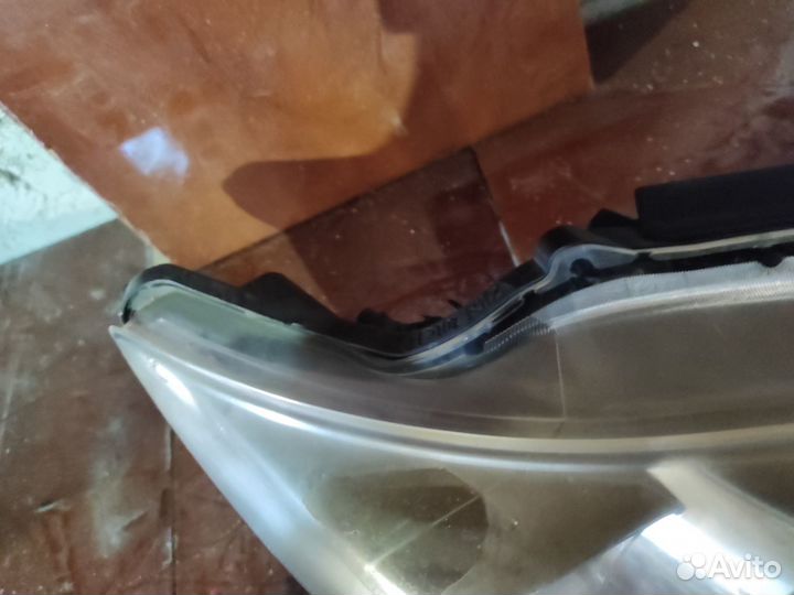 Фара Тойoта королла e150