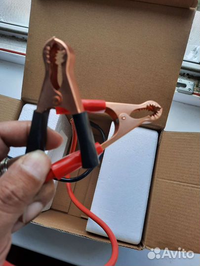 Инвертор 12В-220В, 500 (1000) Вт airline