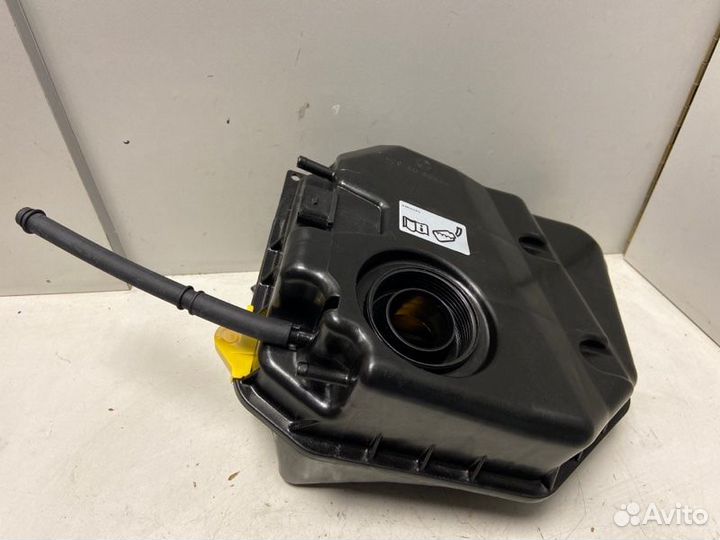 Бачок расширительный Volkswagen Touareg 2002-2010