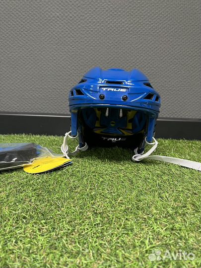 Хоккейный шлем True