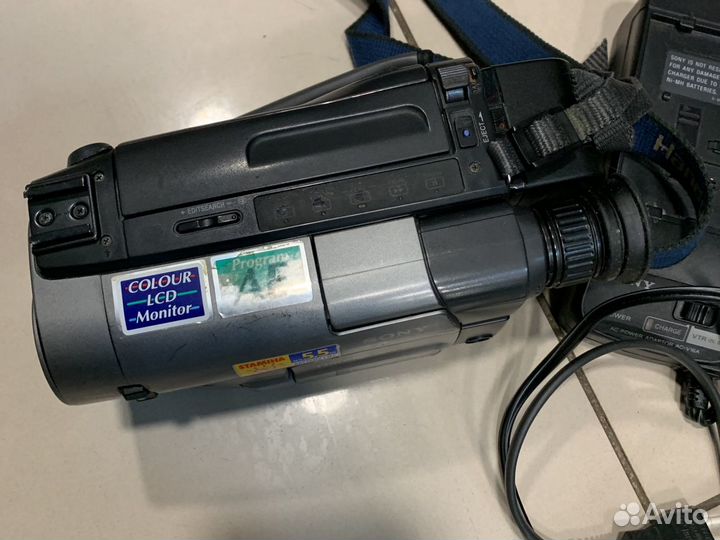 Видеокамера sony