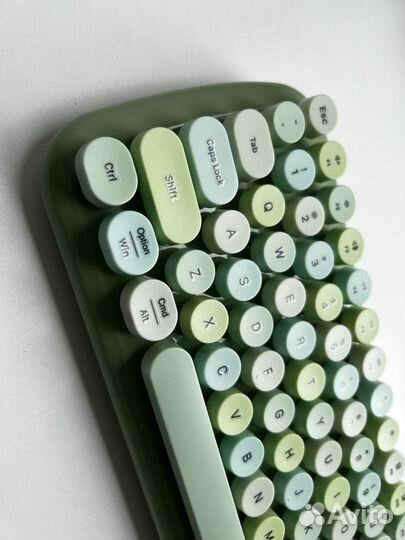 Беспроводная клавиатура moffi