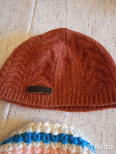 Шапочки. Лежанка для животных.Книга