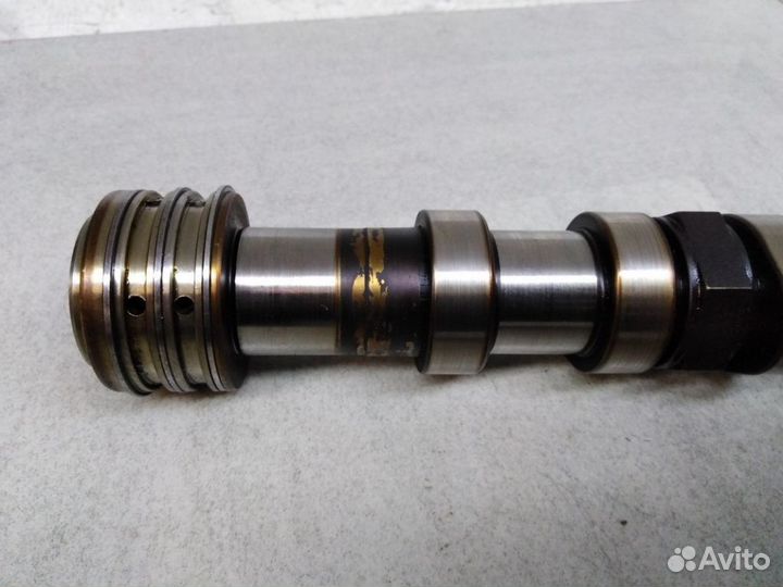 Распредвал впускной