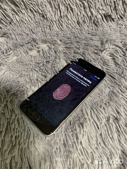 iPhone 6S, 64 ГБ