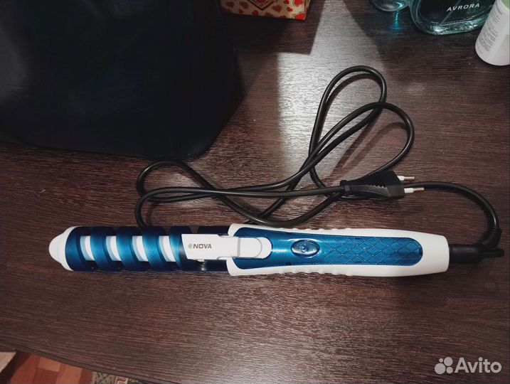 Плойка для завивки волос