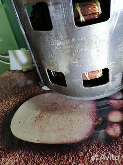 Двигататель стиральной машины