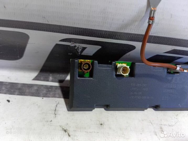 Усилитель антенны Audi A6 C6 2.8 CCE 2010