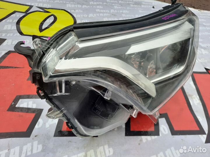 Фара левая Toyota Rav 4 XV45 Тойота Рав 4 2015-18