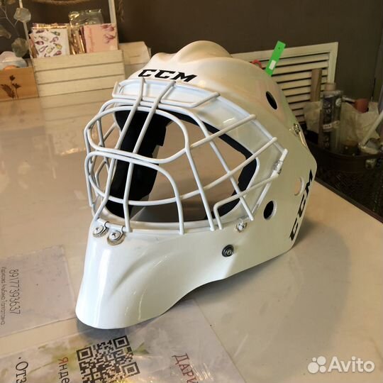 Обмен Хоккейный шлем ccm вратарский