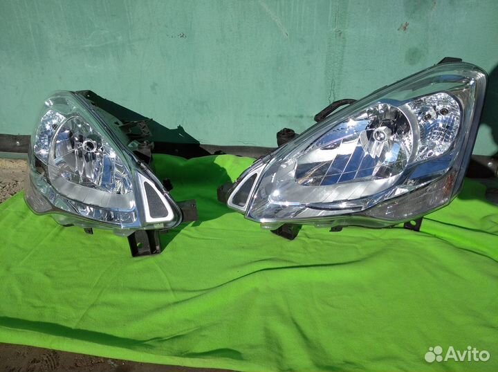 Фары Citroen Berlingo 2008-2022