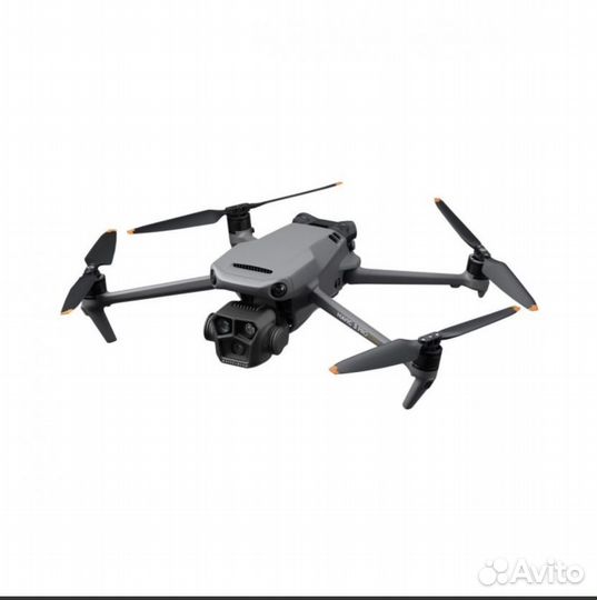 Квадрокоптер DJI Mavic 3 Pro с пультом DJI RC