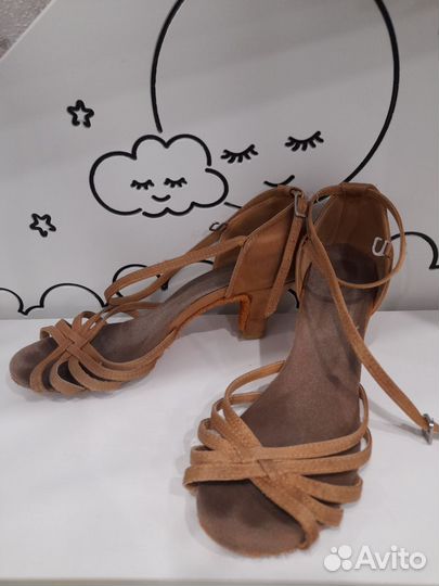 Туфли для бальных танцев