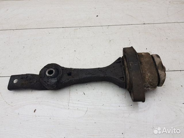 Опора двигателя задняя Skoda Octavia A4 AGN 1998