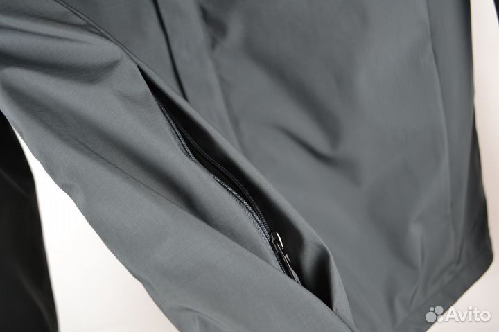 Куртка демисезонная nike