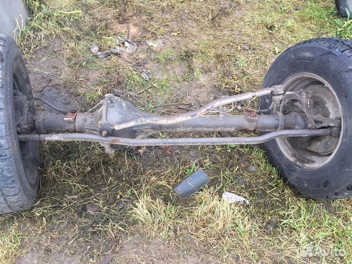 Мост передний