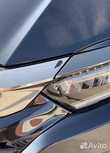 Накладка на решетку радиатора Honda Vezel ‘18