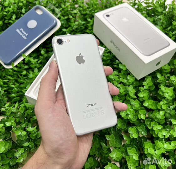 iPhone 7 32gb Silver отличный