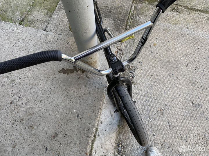 Трюковой велосипед bmx