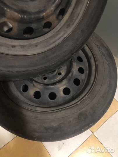 Штампованные диски r15 на Hyundai solaris