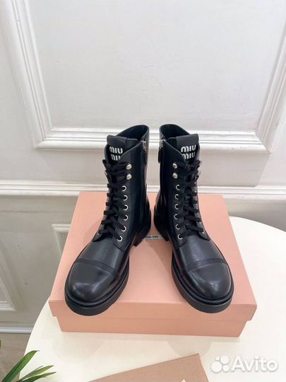 Ботинки женские MIU MIU