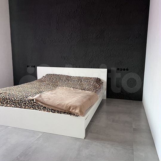 Дом 186,8 м² на участке 5 сот.