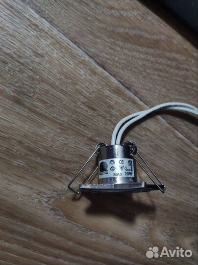 Плафон/цоколь/патрон/спот для галогенной лампы