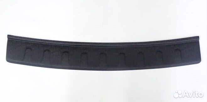 Накладка заднего бампера на иномарки пластик хром