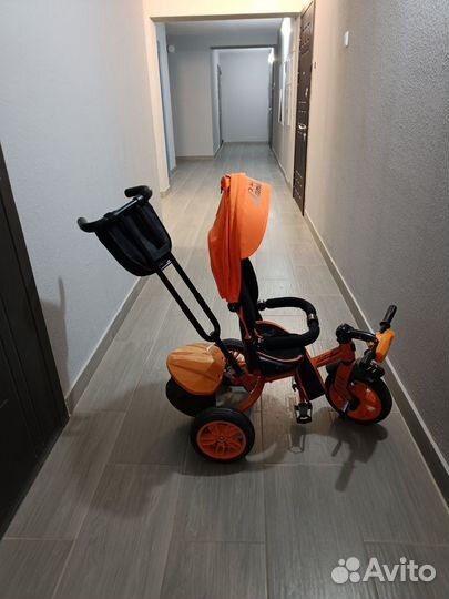 Велосипед коляска с ручкой Lamborghini