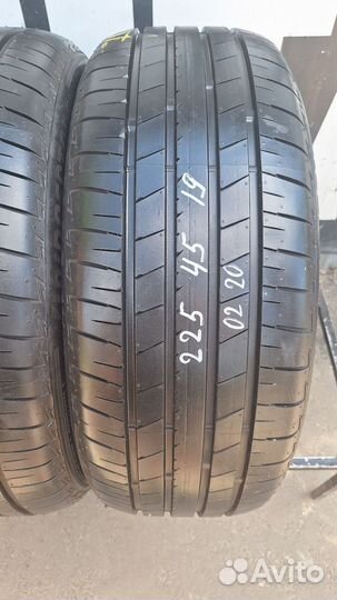 Bridgestone Turanza T005A 225/45 R19