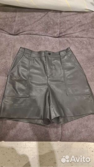 Шорты кожзам женские