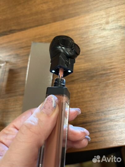 Матовая помада Karl Lagerfeld