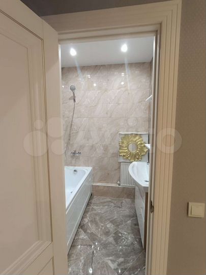 3-к. квартира, 90,2 м², 12/14 эт.