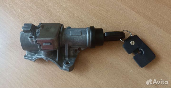 Замок зажигания volkswagen polo
