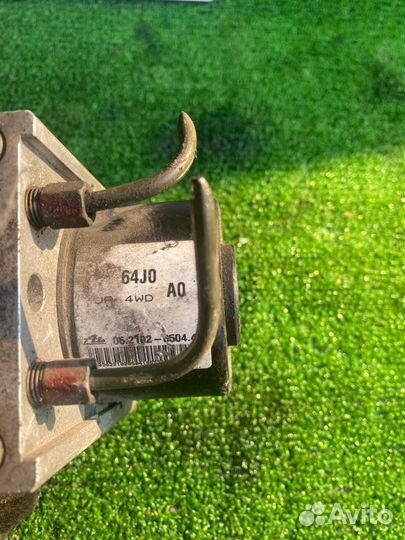 Блок ABS Suzuki Grand Vitara/Escudo TD54 J20A 2005