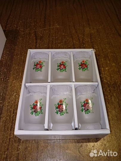 Набор стаканов и стопок