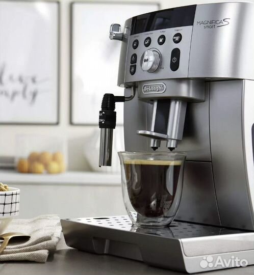 Новая кофемашина DeLonghi ecam 250.31.SB