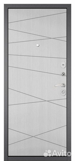 Стальная дверь в квартиру