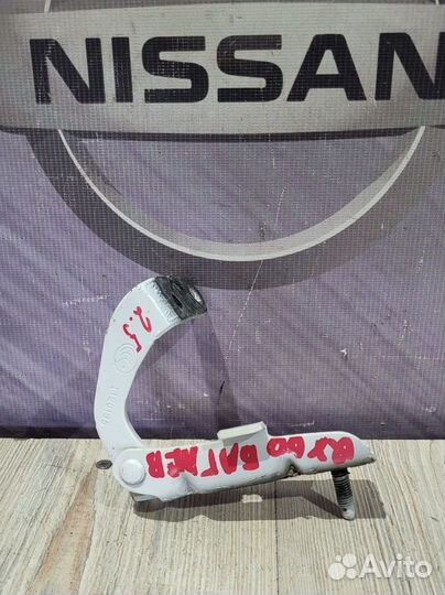 Петля крышки багажника infiniti QX60 Лев