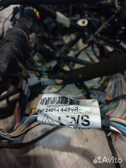 Проводка салона коса Renault logan 2