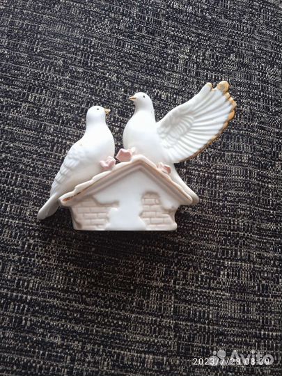 Фарфоровые статуэтки