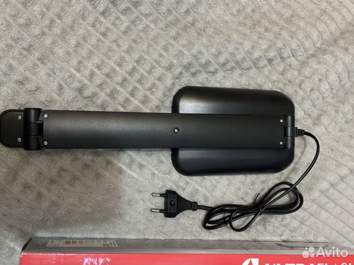 Настольный светильник