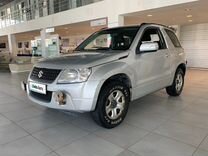 Suzuki Grand Vitara 1.6 MT, 2008, 240 000 км, с пробегом, цена 595 000 руб.