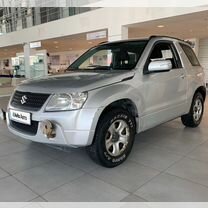 Suzuki Grand Vitara 1.6 MT, 2008, 240 000 км, с пробегом, цена 599 000 руб.